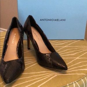Brand new Antonio Melani heels
